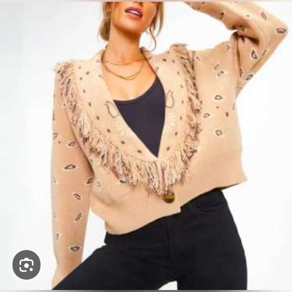 Lumiere Sweaters - NWOT Lumiere Fringe Button Front Sweater